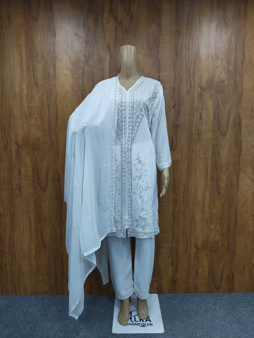 Noors Arwa (Stiched)