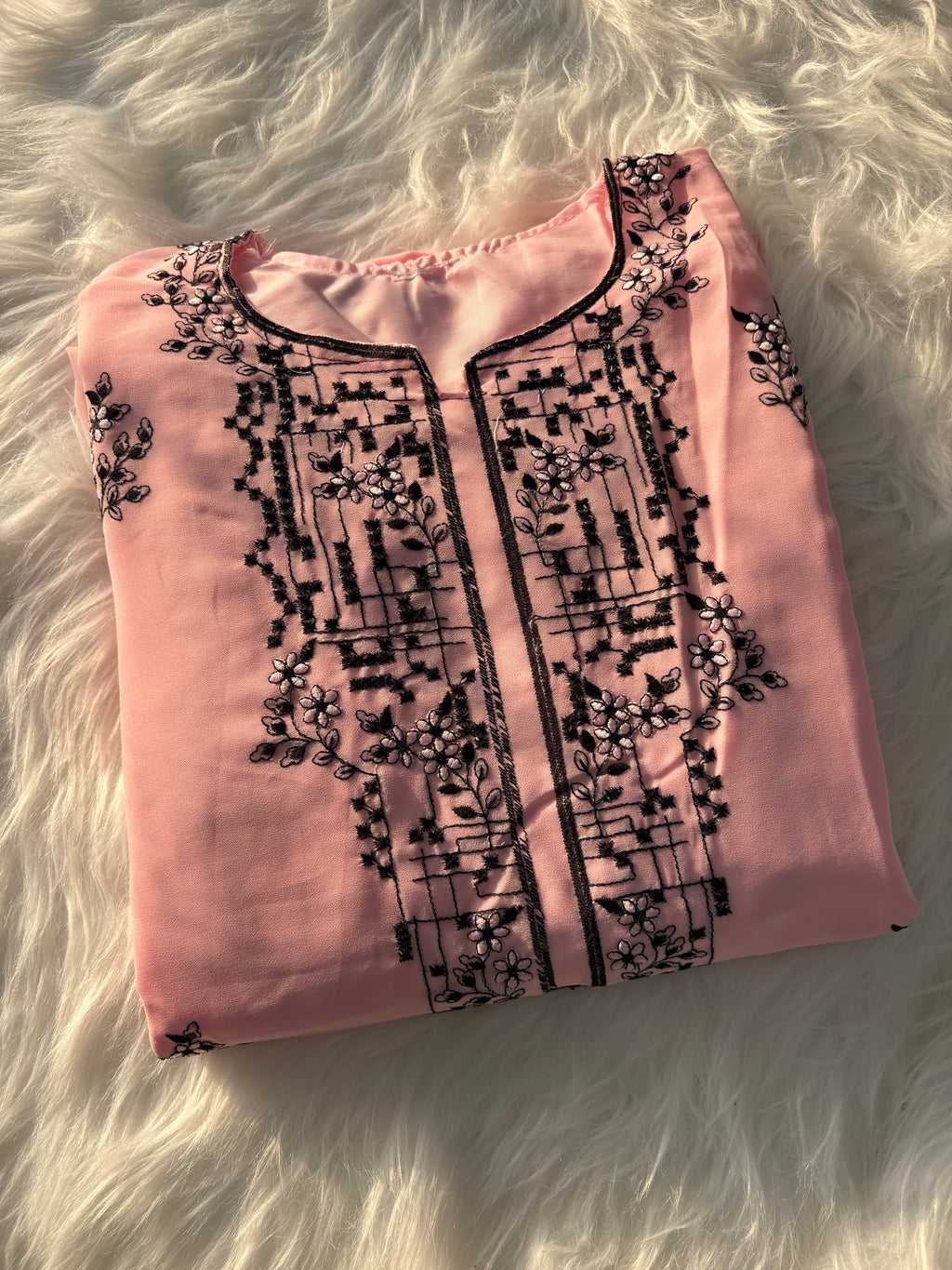 Noors Ameerah (STITCHED)