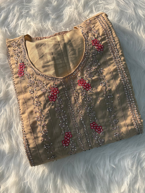 Noors Amber (STITCHED)