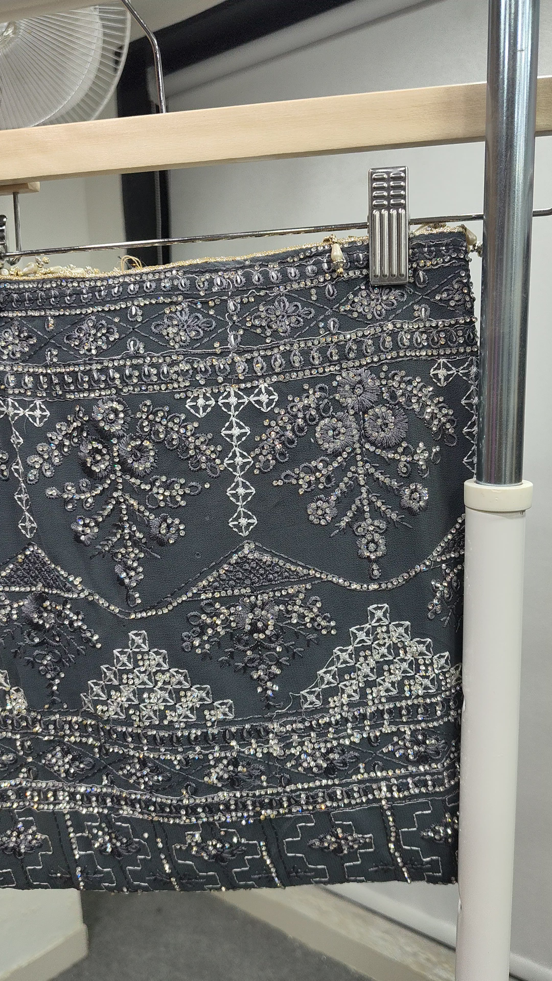 Noors Zimal (Stiched)