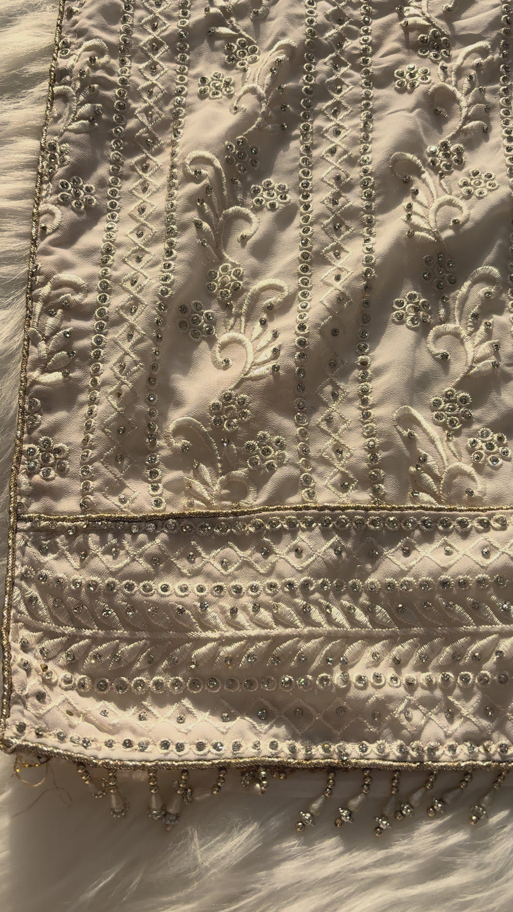 Noors Noorain (UNSTITCHED)